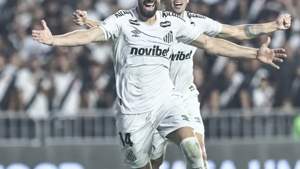 Santos e Galo vencem; Bahia cede empate à Chapecoense
