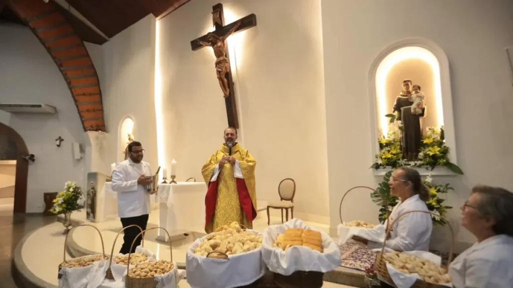 Santo Antônio: além de casamenteiro, legado de caridade