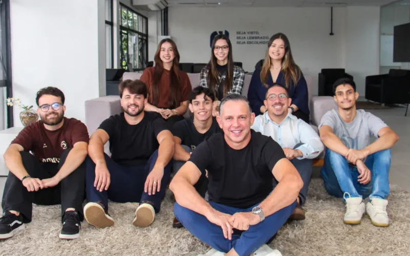 Inteligência Artificial do Google: agência prepara empresas