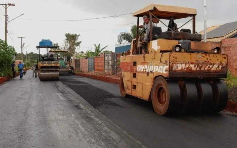 Prefeita homologa R$ 39,7 mi para asfalto em 10 bairros