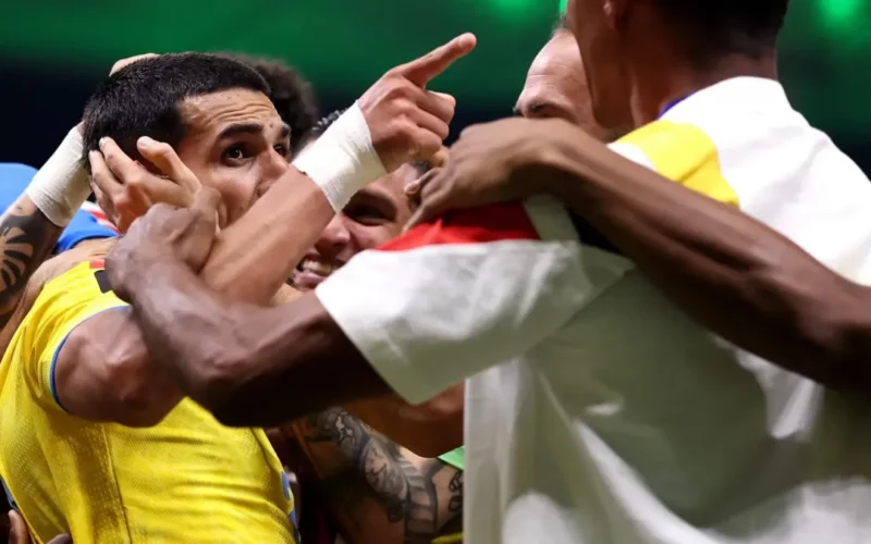 Colômbia vence Congo e garante classificação na Copa