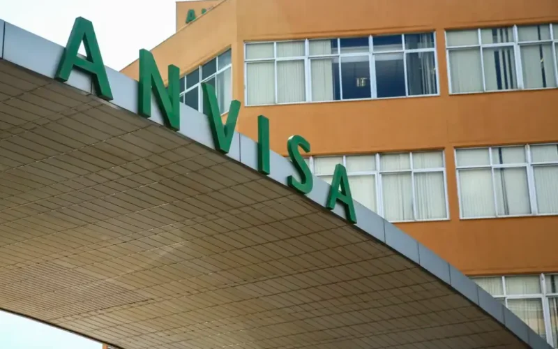 Anvisa proíbe 36 suplementos e medicamentos irregulares