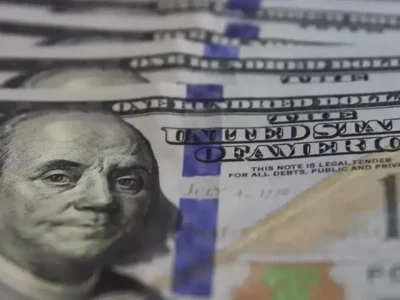 Dólar cai a R$ 5,16 com dados fracos de emprego nos EUA
