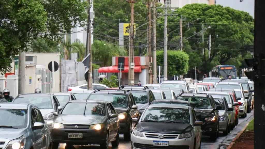 Detran-MS: prazo para licenciar placas 4,5 e 6 termina em julho