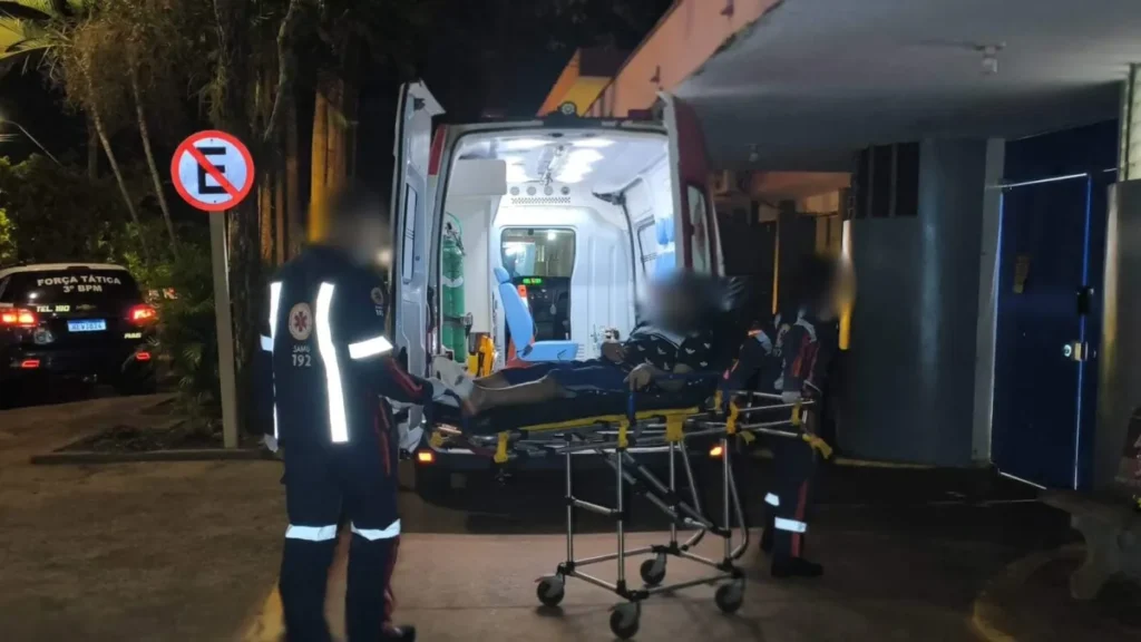 Jovem é baleado nos dois pés em Dourados; ataque teria ligação com facções