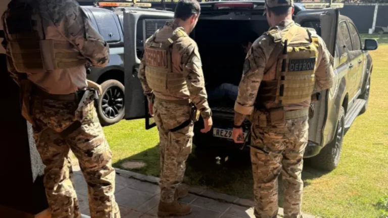 Líder do CV é preso e transferido pela polícia em MS
