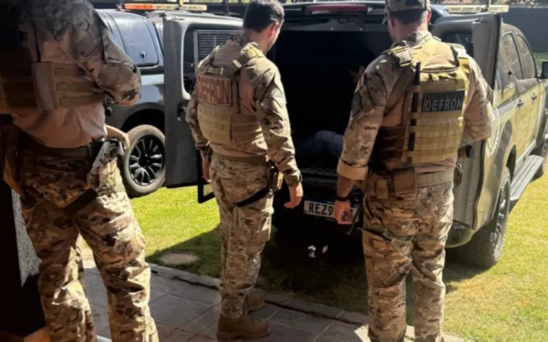 Líder do CV é preso e transferido pela polícia em MS