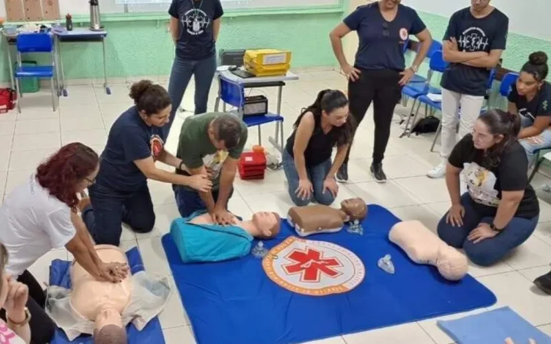 Curso de primeiros socorros obrigatório para educadores em Campo Grande