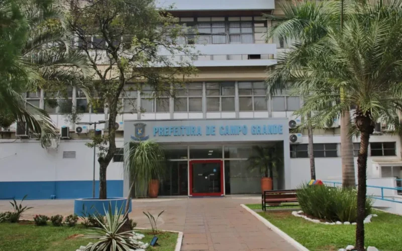 Justiça multa Prefeitura se não promover médicos em 45 dias