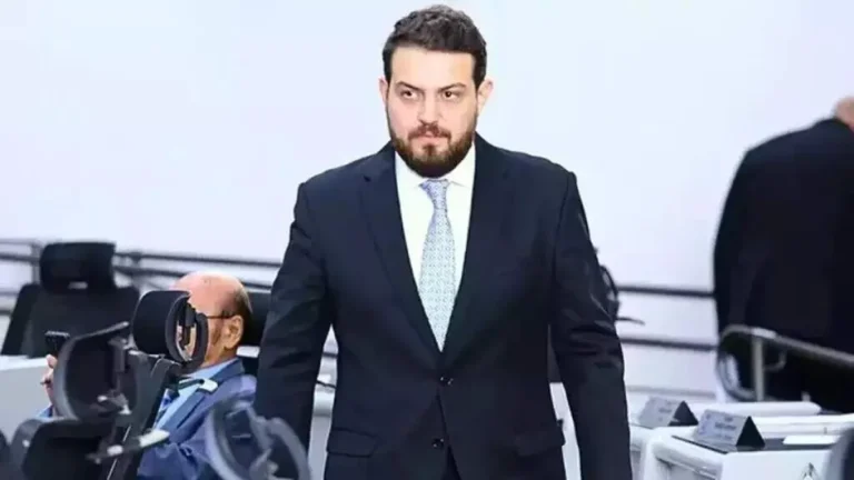 Justiça suspende ação contra ex-vereador Claudinho Serra