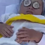 Bebês ganham spa com pepino nos olhos em último dia de aula