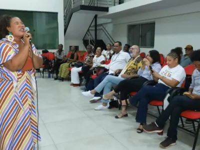 Mulheres negras debatem amor, identidade e resistência em Campo Grande