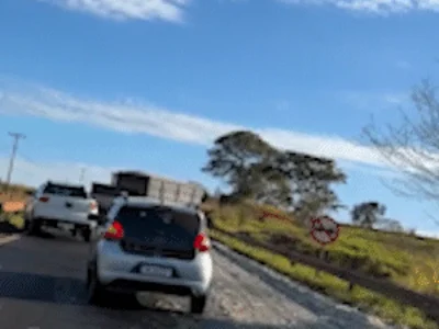 Sebo na pista interdita parcialmente MS-395 entre Bataguassu