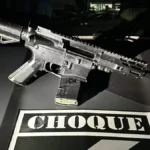 Fuzil americano M4 avaliado em R$ 40 mil é achado em avenida