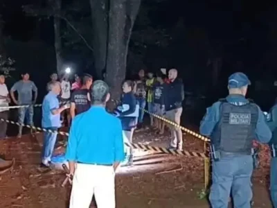 Homem pega 36 anos por matar esposa com foice na frente dos filhos