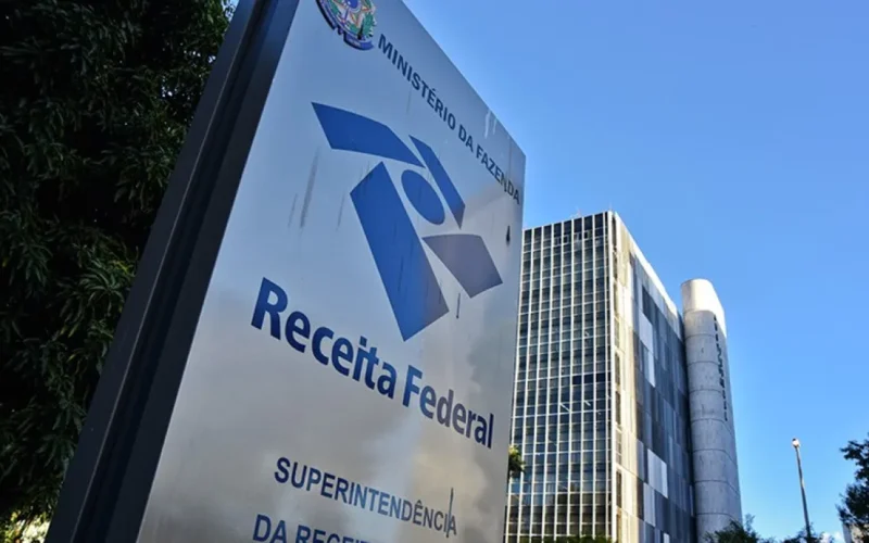 Receita adia reforma tributária para parte das notas fiscais