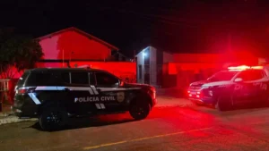Jovem é executado com 7 tiros na porta de casa em Jardim