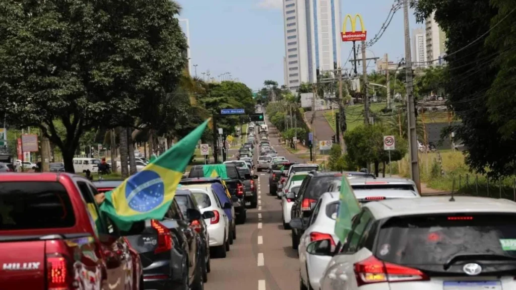 TRE-MS exige placas de carros em carreatas em 2026