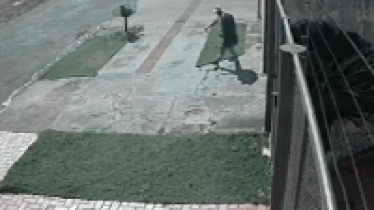 Ladrão invade casa e furta TV na Vila Ipiranga