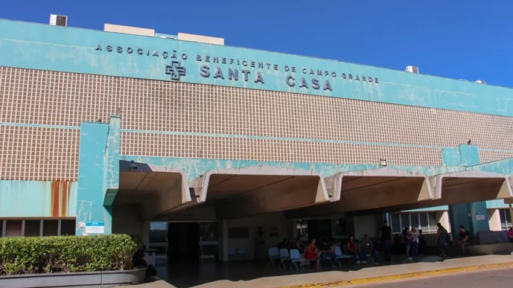 Sancionada lei que libera FGTS para santas casas até 2030