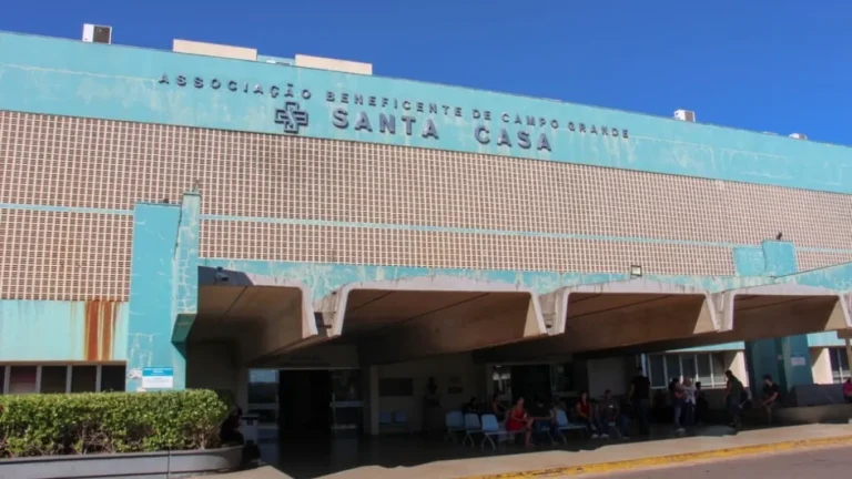 Sancionada lei que libera FGTS para santas casas até 2030