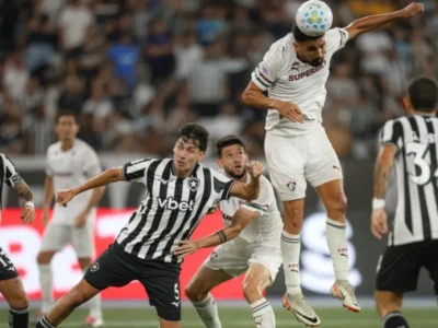 Fluminense empata com Botafogo e Coritiba vence Chapecoense